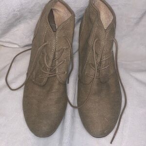 American eagle wedge boots